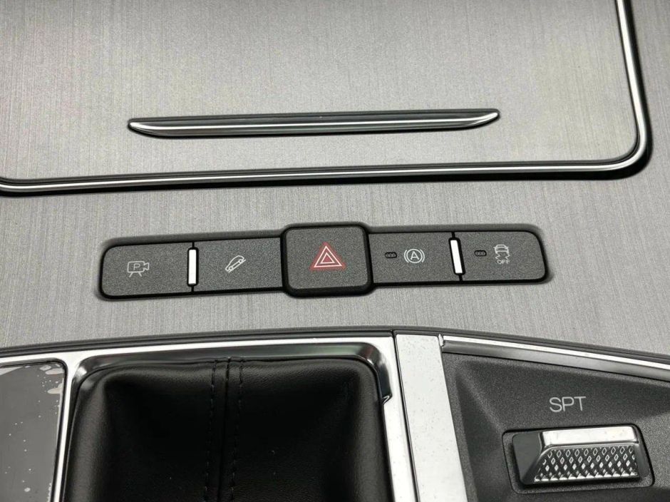 JETOUR X70 Plus Comfort 1.6 РКПП, 2024 фото 11