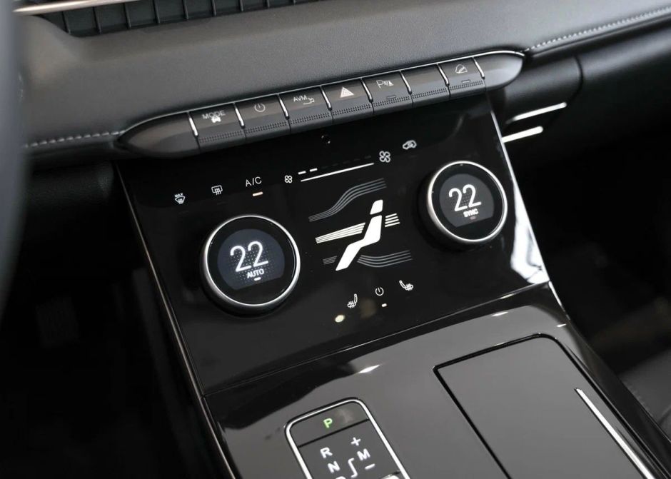 EXEED LX Prestige 1.5 CVT, 2024 фото 11