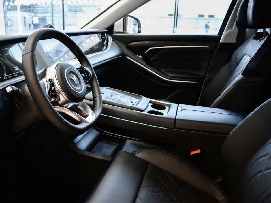 Voyah Free EVR Sport Edition 1.5 АКПП, 2024 фото 6