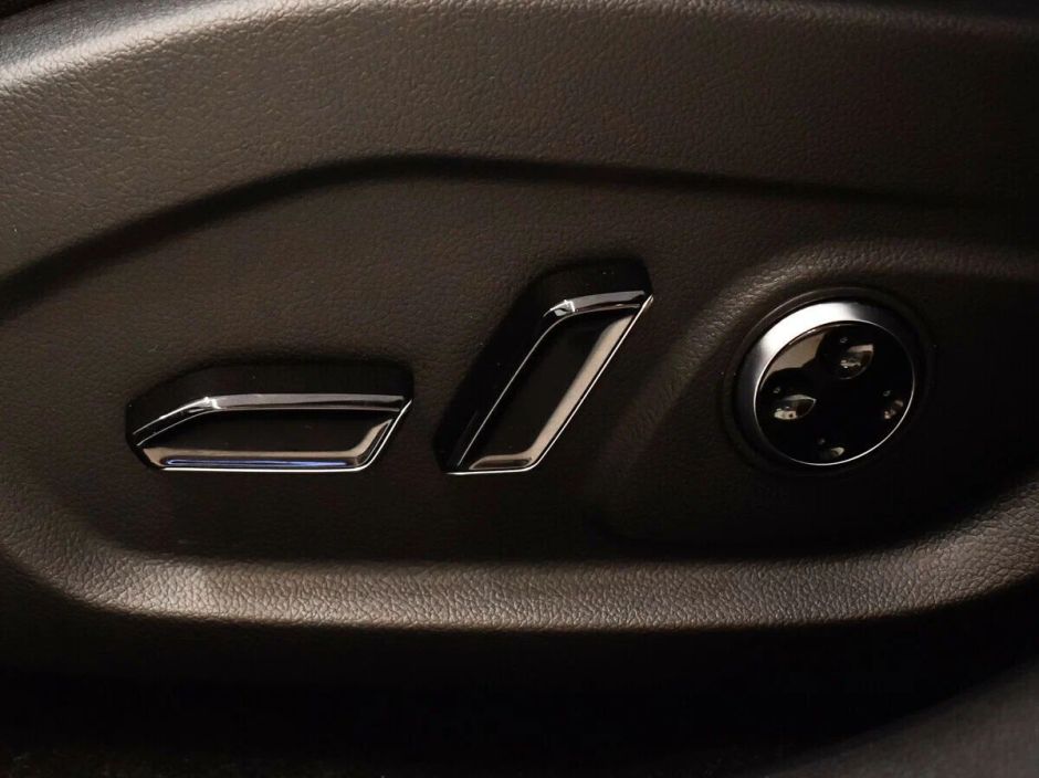 Voyah Free EVR Sport Edition 1.5 АКПП, 2024 фото 11