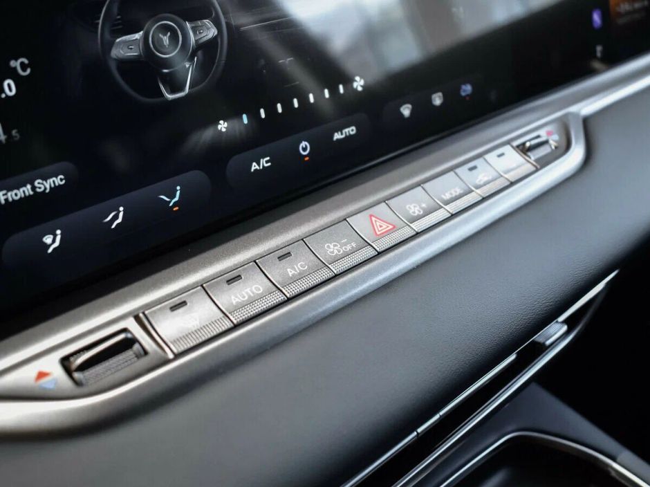 Voyah Free EVR Sport Edition 1.5 АКПП, 2024 фото 14