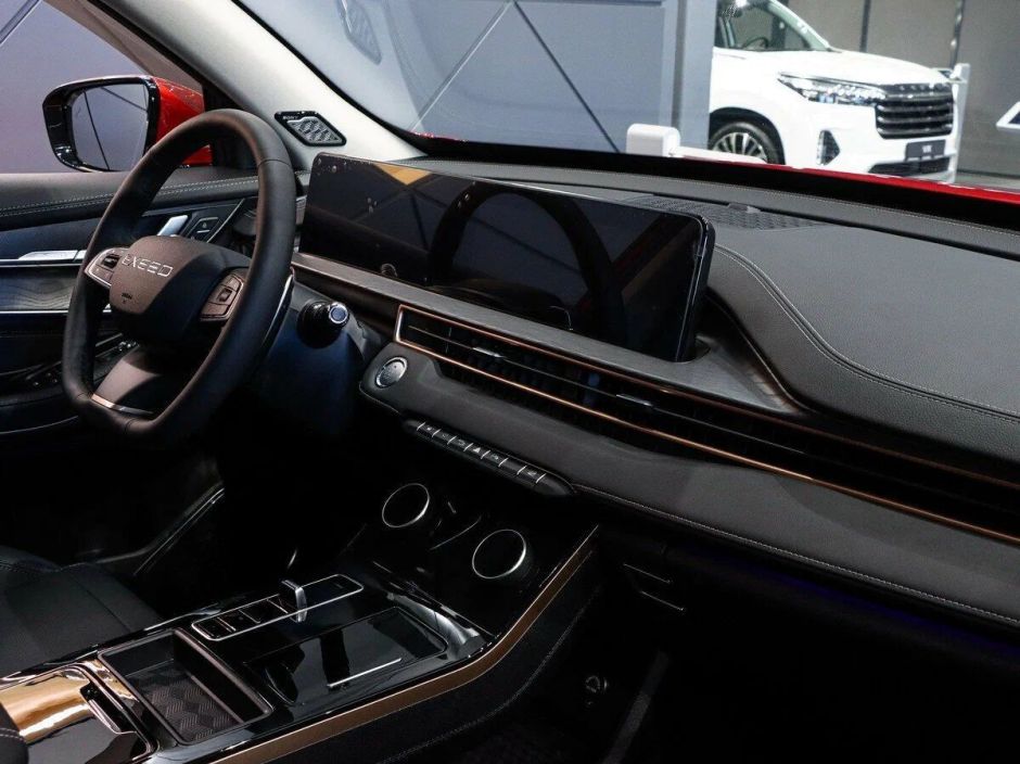 EXEED LX Prestige Plus 1.5 CVT, 2024 фото 7