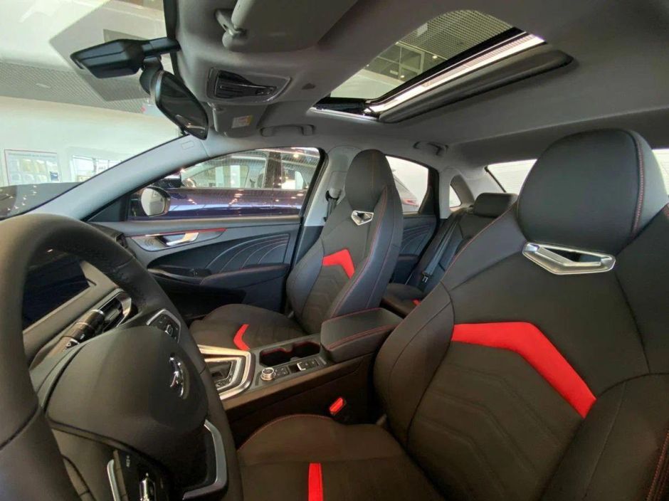 Kaiyi E5 Luxury+ 1.5 CVT, 2024 фото 8