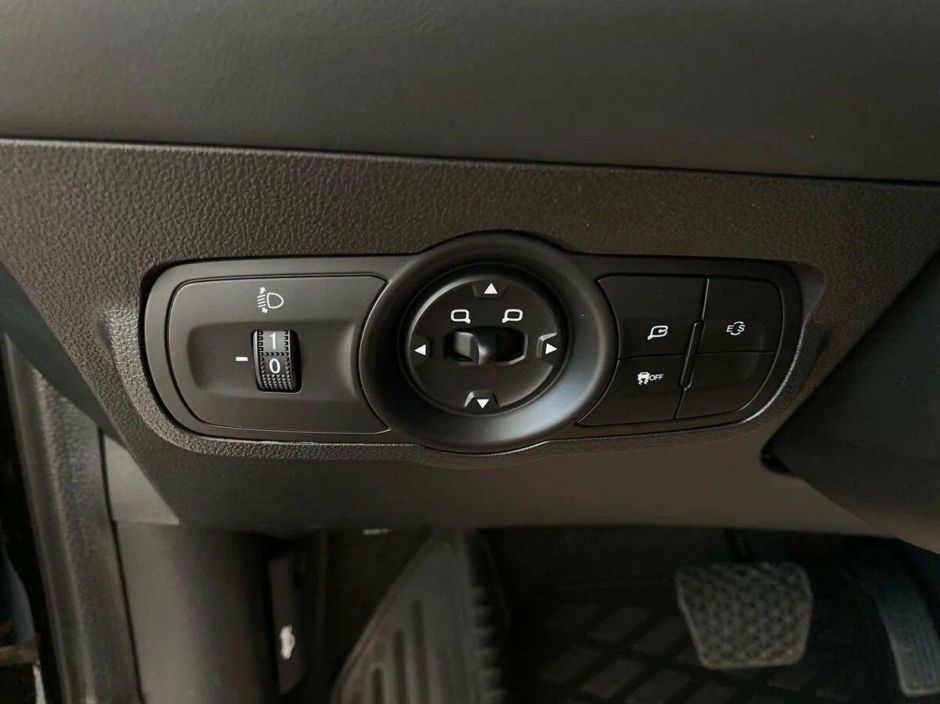 Kaiyi E5 Luxury+ 1.5 CVT, 2024 фото 13