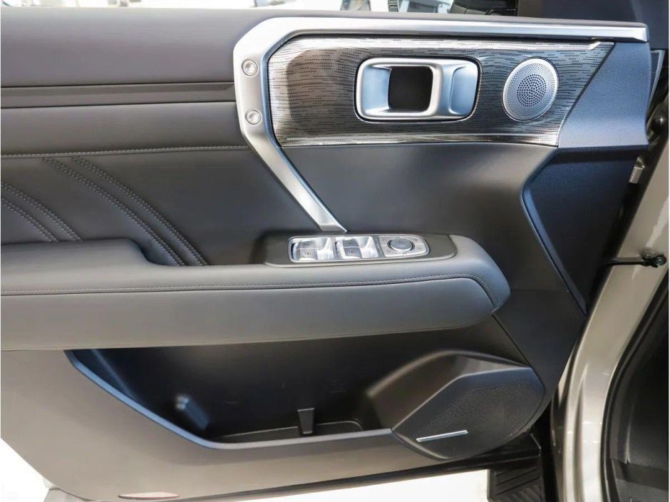 Tank 400 Functional 2.0 АКПП, 2024 фото 13