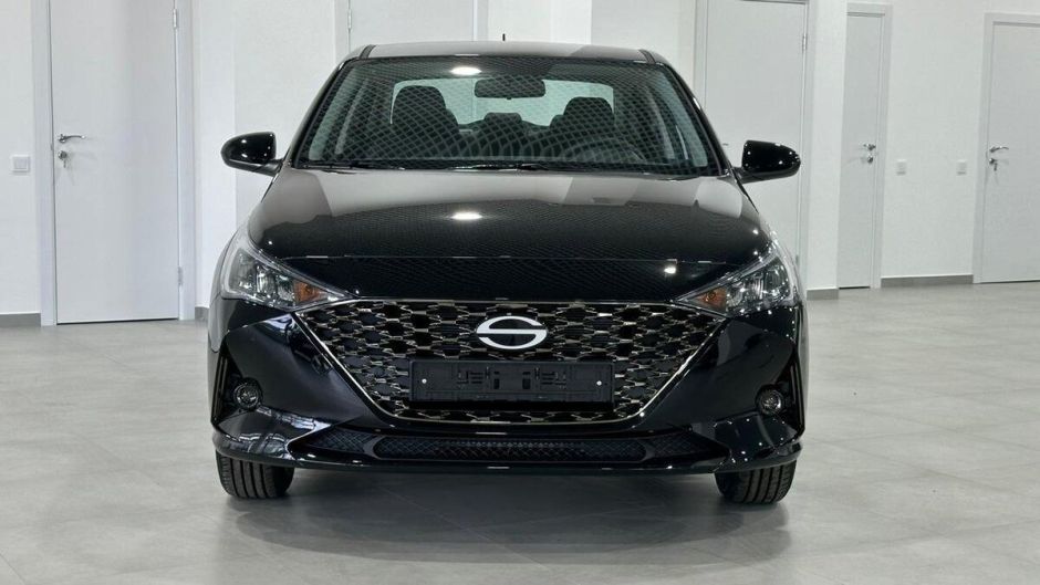 Solaris HS Elegance 1.6 АКПП, 2024 фото 2