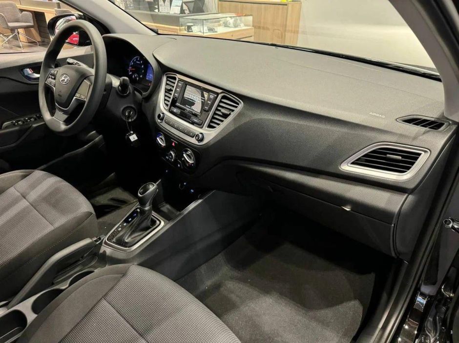 Solaris HS Active Plus 1.6 АКПП, 2024 фото 12