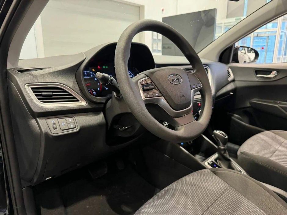 Solaris HS Active Plus 1.6 АКПП, 2024 фото 13