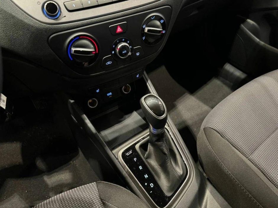 Solaris HS Active Plus 1.6 АКПП, 2024 фото 16