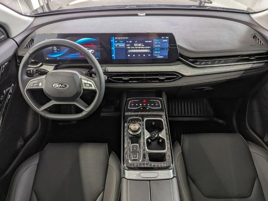 JAC JS6 Luxury 1.5 РКПП, 2024 фото 15