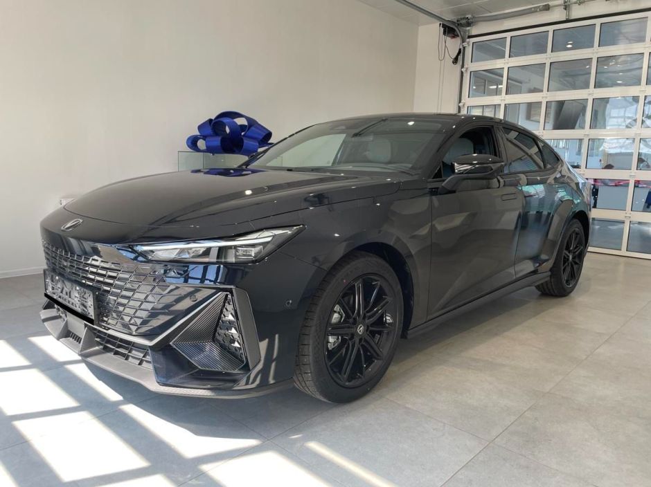 Changan UNI-V DLX 1.5 РКПП, 2024 фото 1