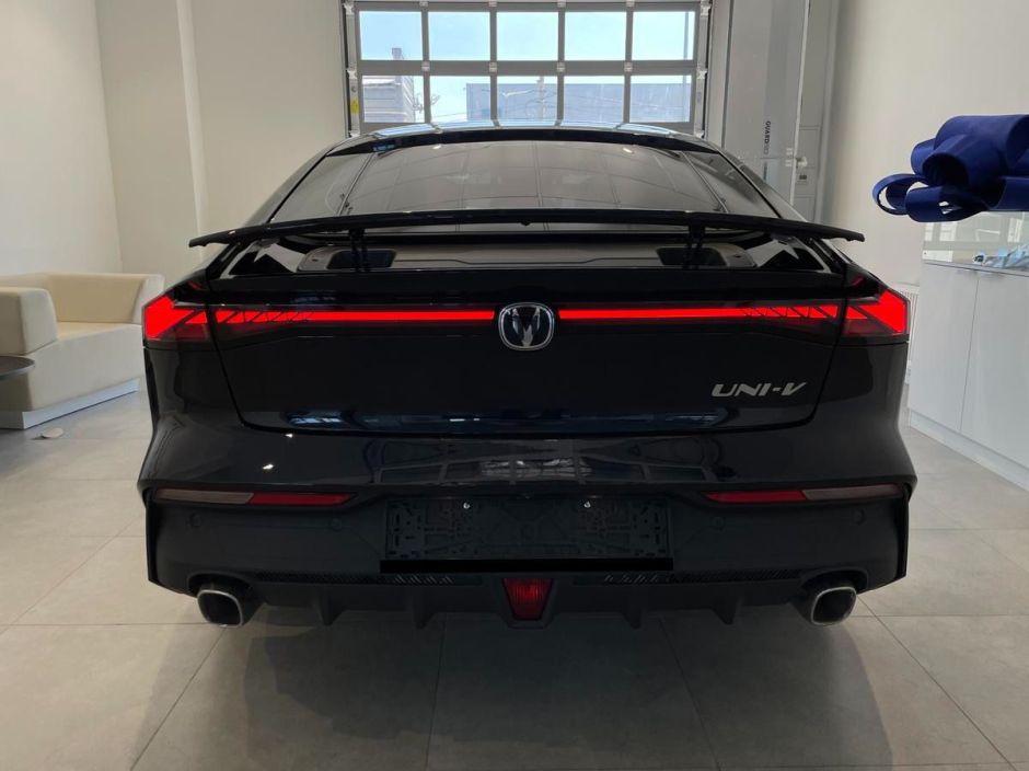 Changan UNI-V DLX 1.5 РКПП, 2024 фото 4