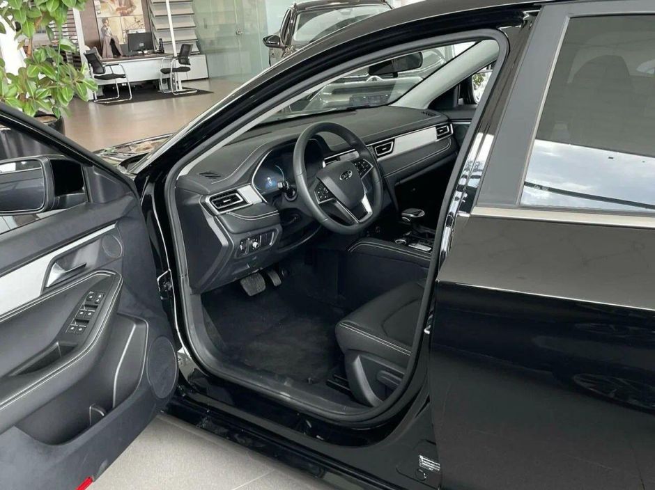 JAC J7 Luxury 1.5 CVT, 2024 фото 5