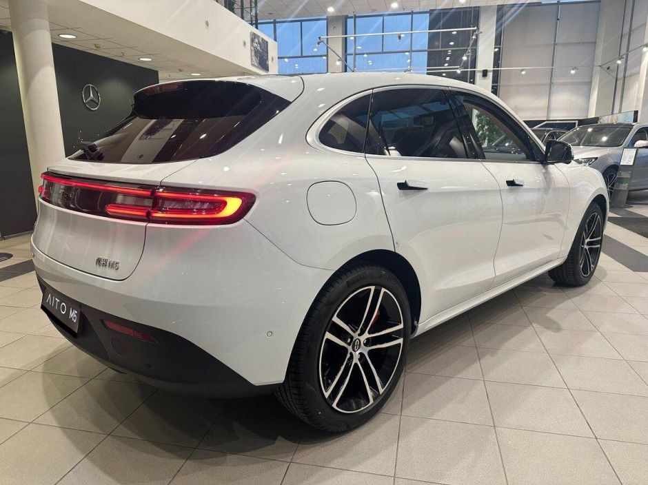 Aito M5 Supreme 1.5 АКПП, 2024 фото 3