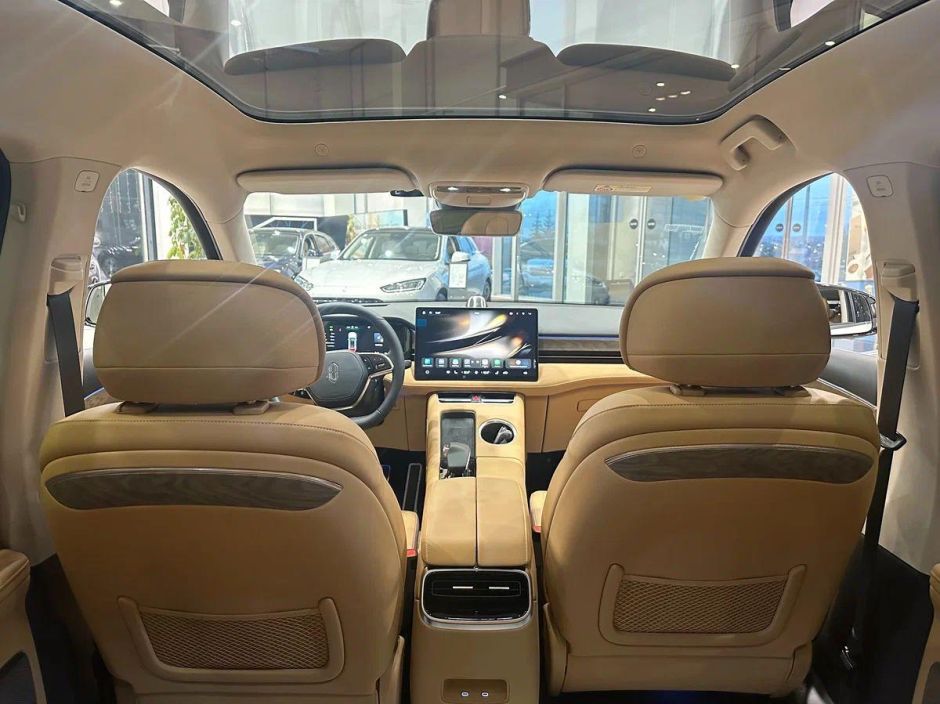 Aito M5 Supreme 1.5 АКПП, 2024 фото 9