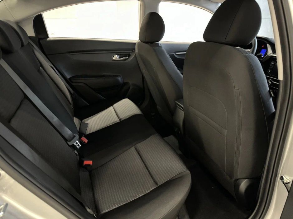 Solaris KRS Prestige 1.6 АКПП, 2024 фото 8