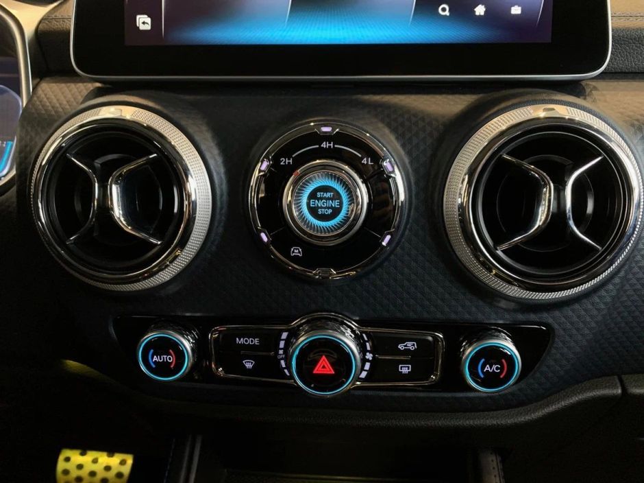 BAIC BJ40 Flagship 2.0 АКПП, 2024 фото 11