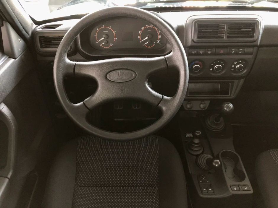 LADA Niva Legend Luxe Кондиционер 1.7 МКПП, 2025 фото 5