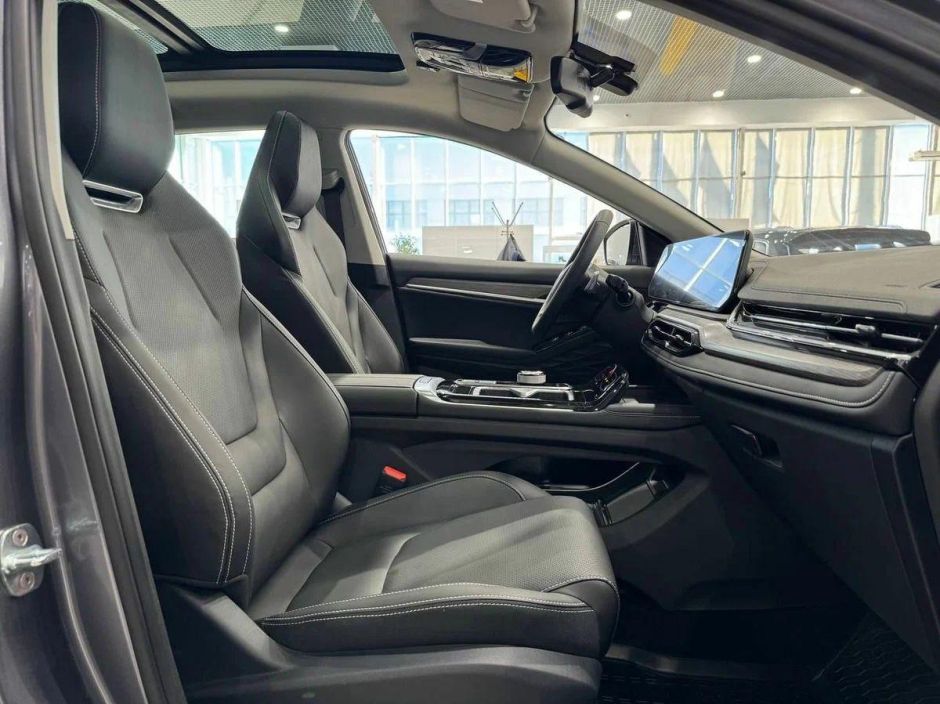 JAC JS6 Luxury 1.5 РКПП, 2024 фото 11