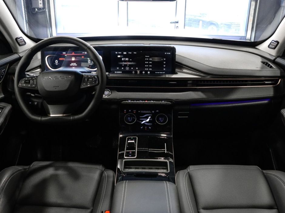 EXEED LX Prestige Plus 1.5 CVT, 2024 фото 5