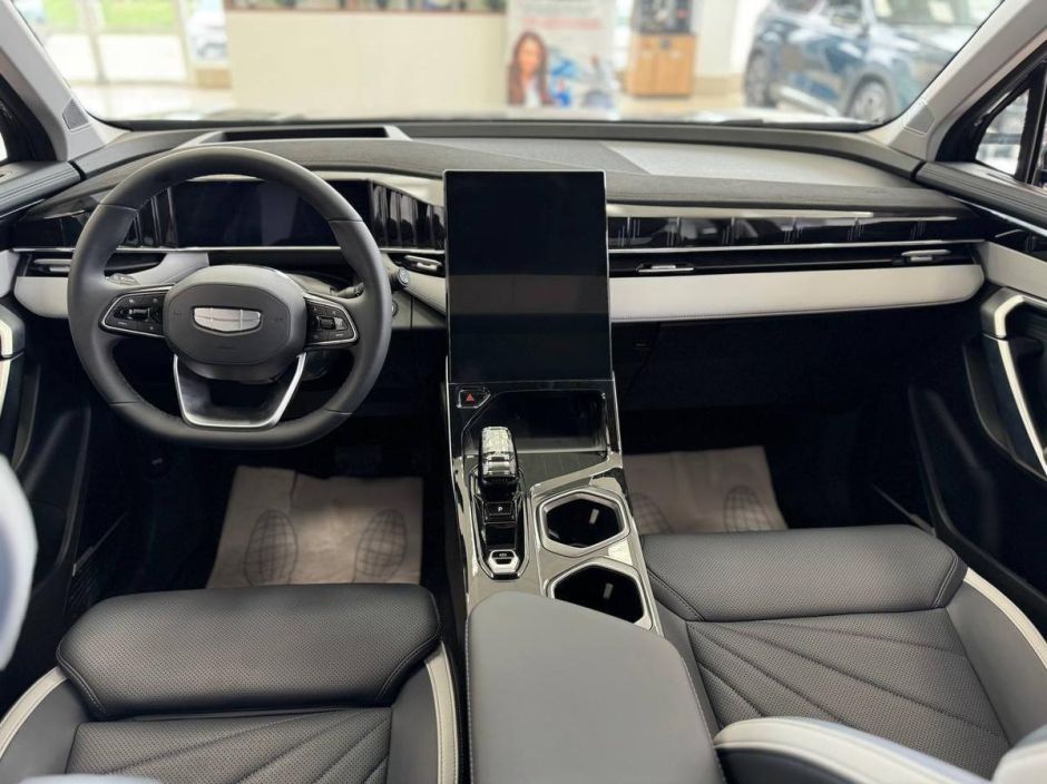 Geely Atlas Flagship 2.0 РКПП, 2024 фото 7