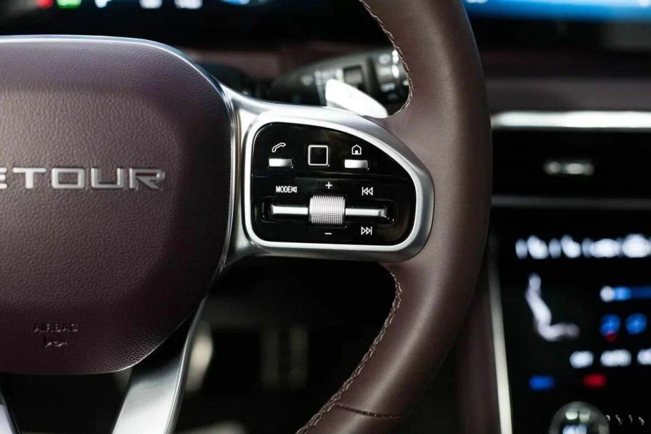 JETOUR X90 Plus Luxury 1.6 РКПП, 2024 фото 9