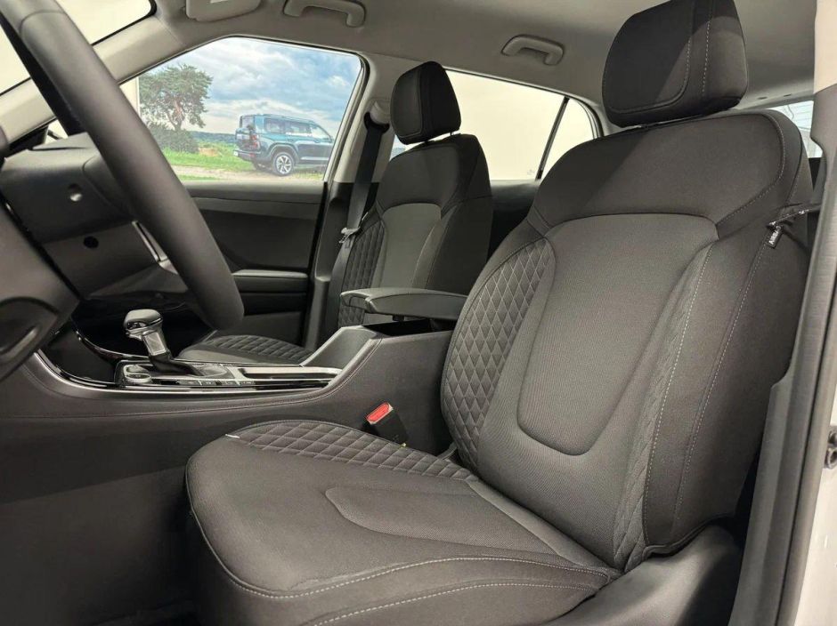 Solaris HC Lifestyle + Winter 2.0 АКПП, 2024 фото 6