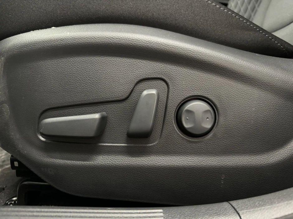 Solaris HC Lifestyle + Winter 2.0 АКПП, 2024 фото 8