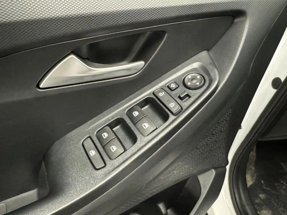 Solaris HC Lifestyle + Winter 2.0 АКПП, 2024 фото 10