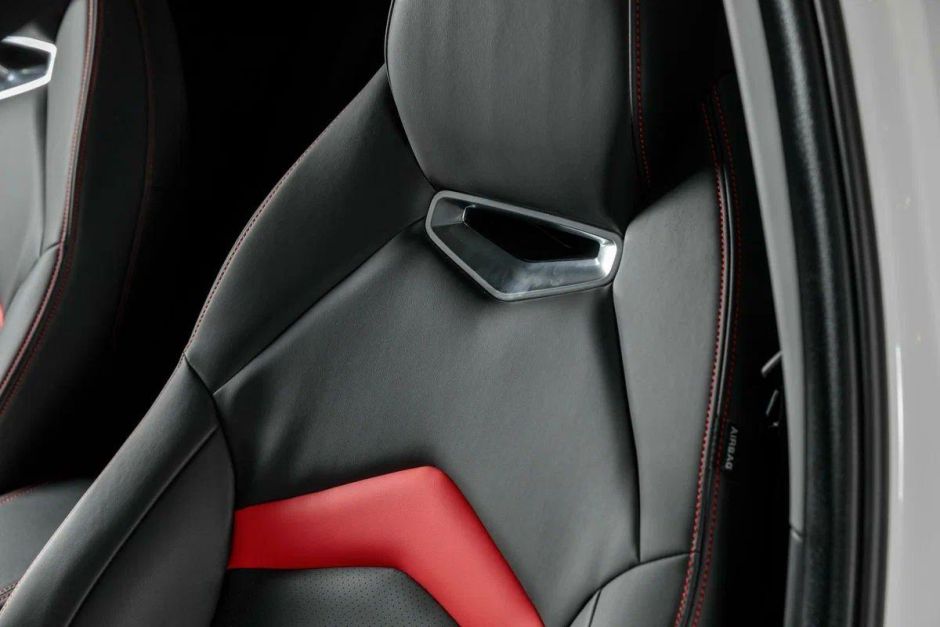 Kaiyi E5 Luxury Sport 1.5 CVT, 2024 фото 12