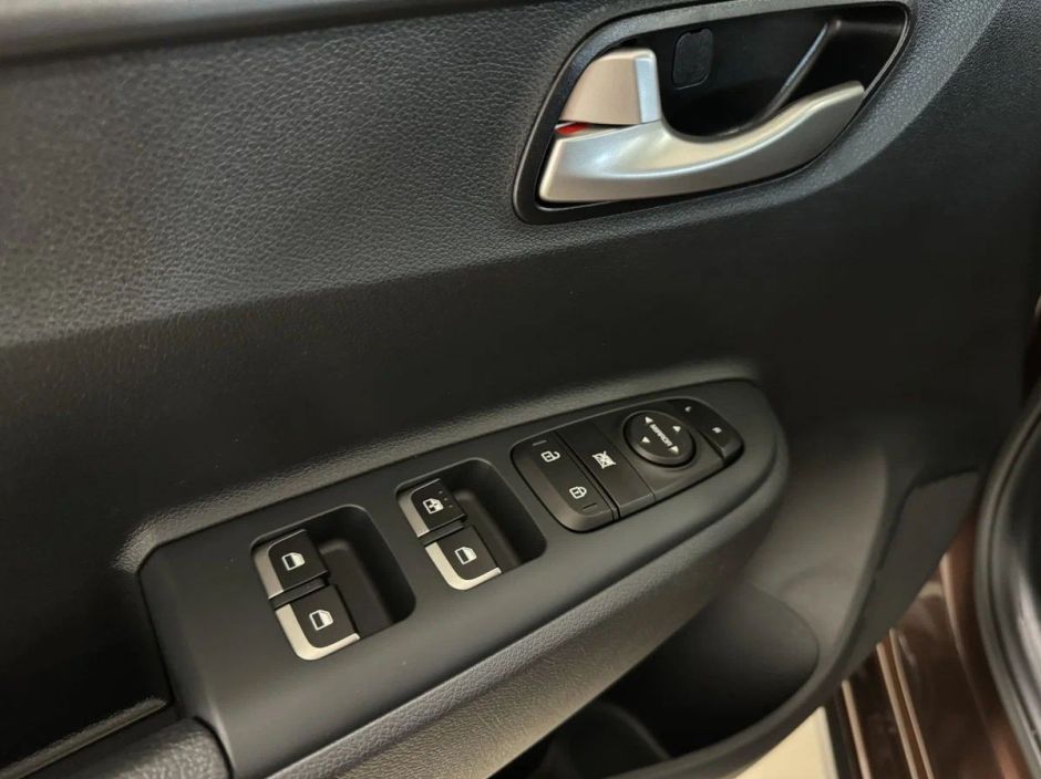 Solaris KRX Style 1.6 АКПП, 2024 фото 7