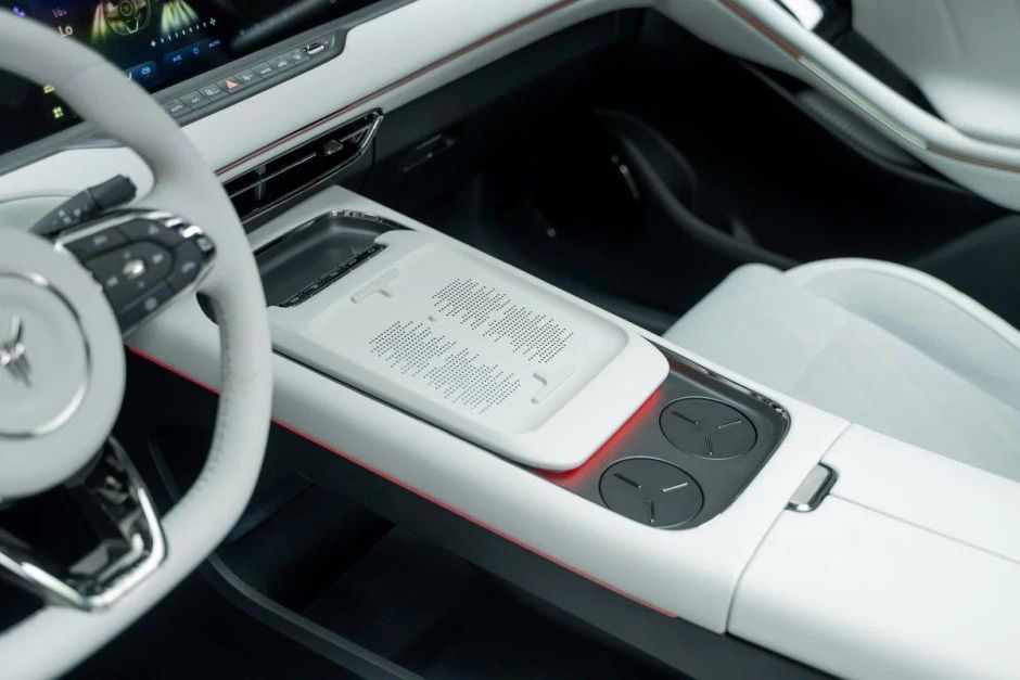 Voyah Free EVR Sport Edition 1.5 АКПП, 2024 фото 7