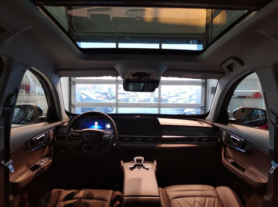 Chery Tiggo 8 Pro Max Ultimate 4WD 2.0 РКПП, 2024 фото 4