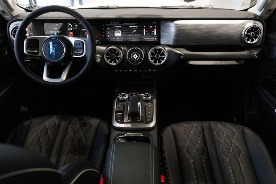 Tank 300 Adventure 2.0 АКПП, 2024 фото 6