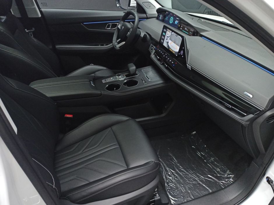 Changan UNI-K Luxe 2.0 АКПП, 2024 фото 5