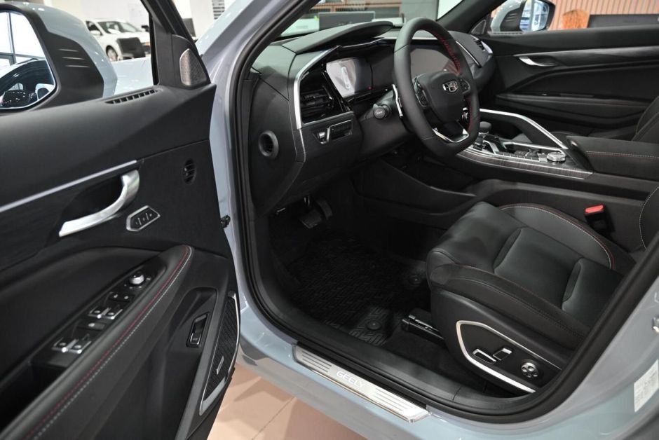 Geely Tugella Luxury 2.0 АКПП, 2024 фото 6