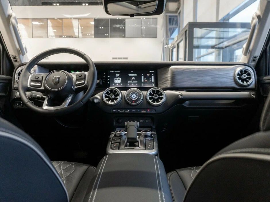 Tank 300 City Adventure 2.0 АКПП, 2024 фото 11