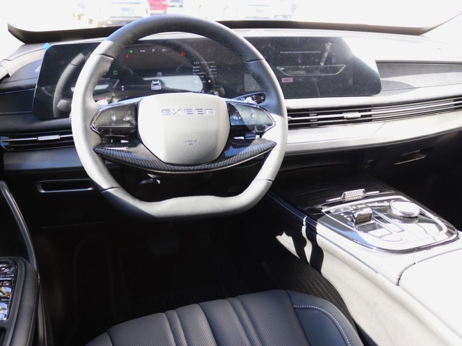 EXEED LX Premium 1.6 РКПП, 2024 фото 6
