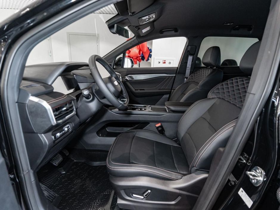 Geely Okavango Luxury 2.0 РКПП, 2024 фото 5