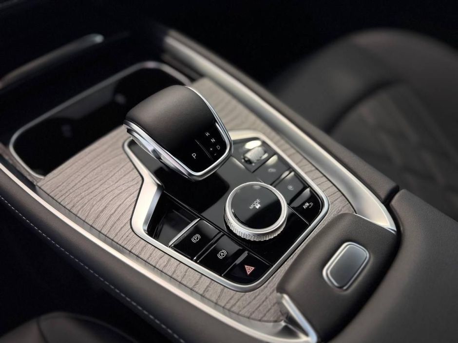 Chery Tiggo 8 Pro Max Ultimate 4WD 2.0 РКПП, 2024 фото 7