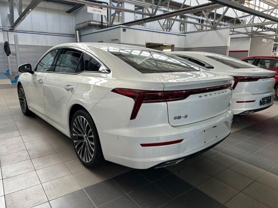 FAW Bestune B70 2.0 АКПП, 2024 фото 3