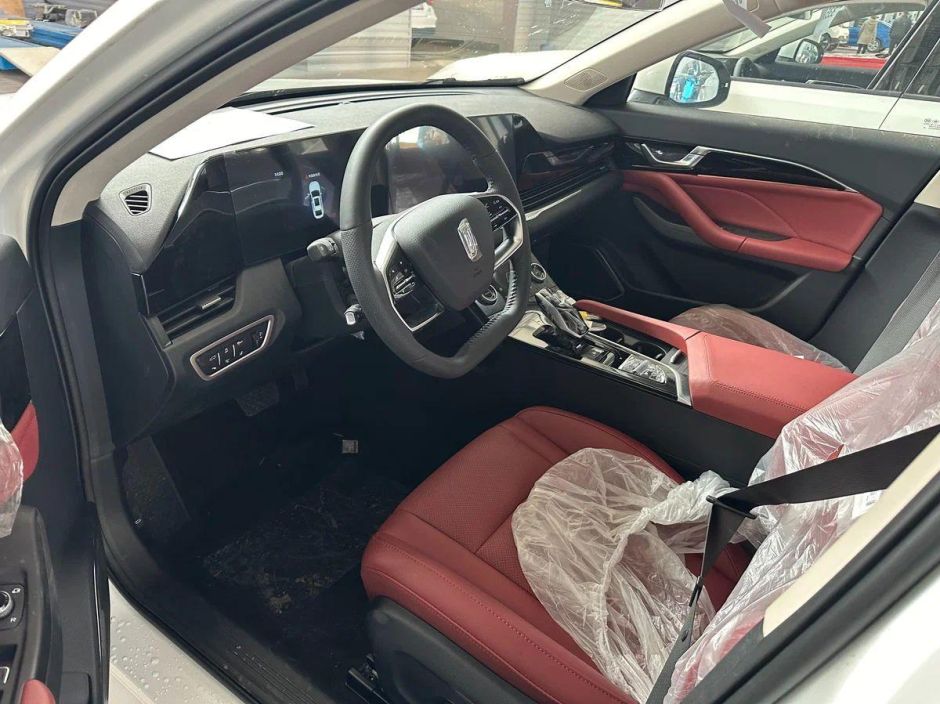 FAW Bestune B70 2.0 АКПП, 2024 фото 6