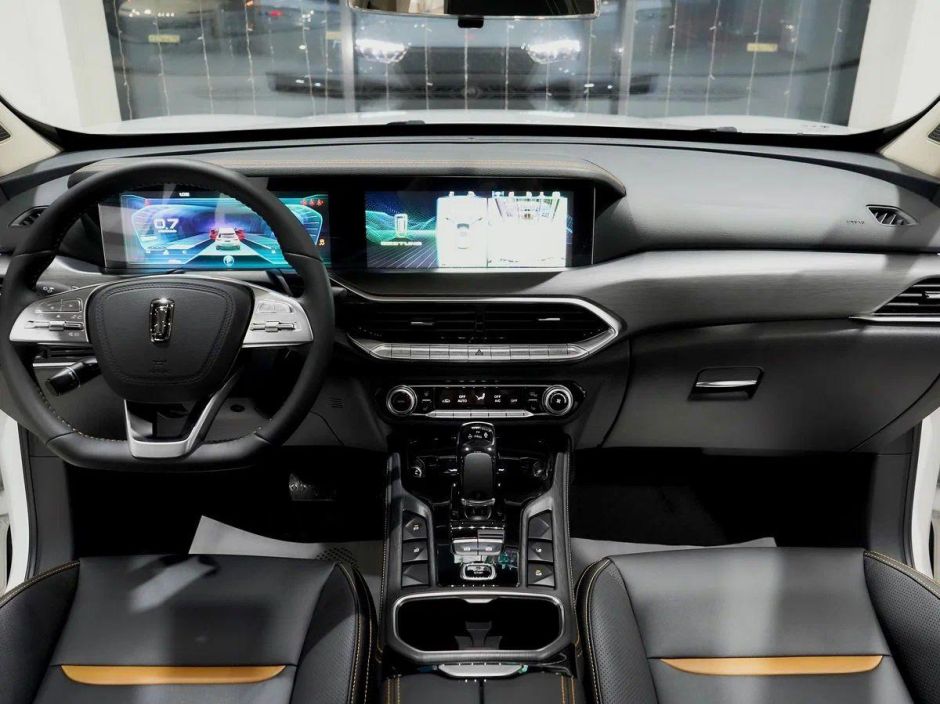 FAW Bestune T77 Luxury (DCT) 1.5 РКПП, 2024 фото 14