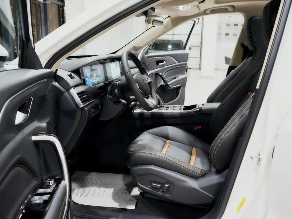 FAW Bestune T77 Luxury (DCT) 1.5 РКПП, 2024 фото 16