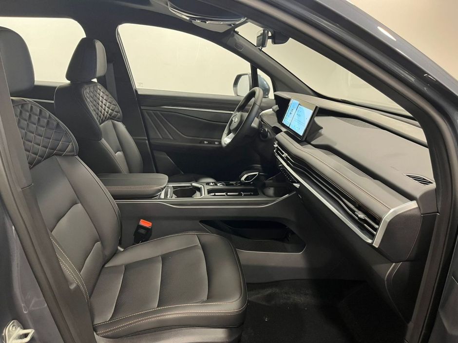 Geely Okavango Luxury 2.0 РКПП, 2024 фото 5