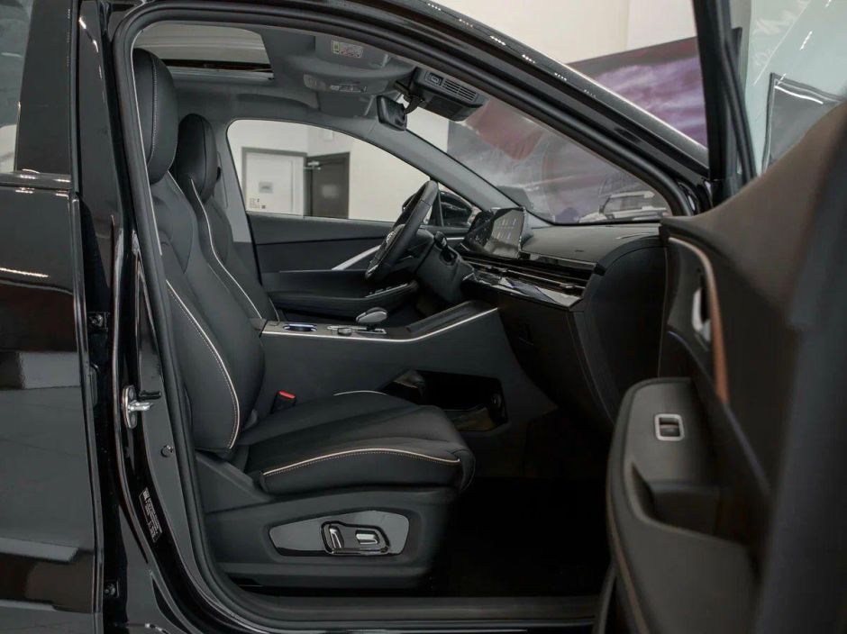 Omoda C5 Joy 1.5 CVT, 2024 фото 20