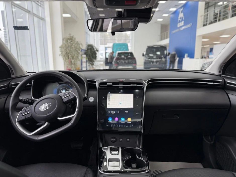 Hyundai Tucson LUX Premium Edition 1.5 АКПП, 2024 фото 8