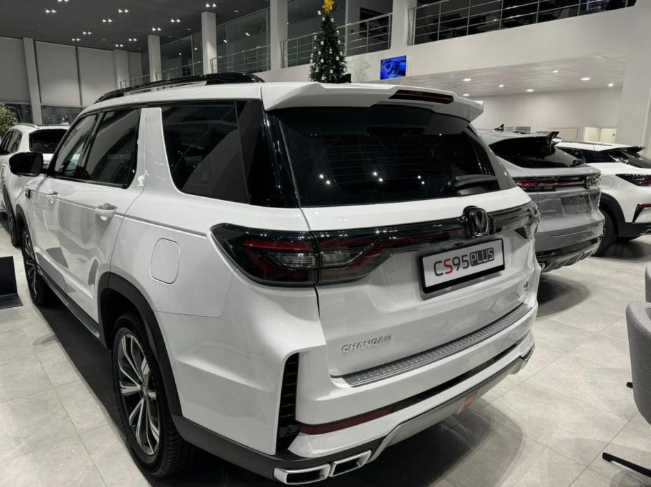 Changan CS95 DLX 2.0 АКПП, 2024 фото 2