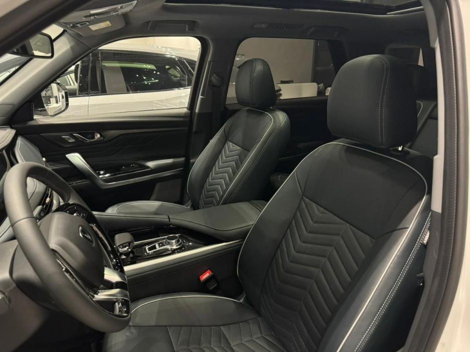 Changan CS95 DLX 2.0 АКПП, 2024 фото 3