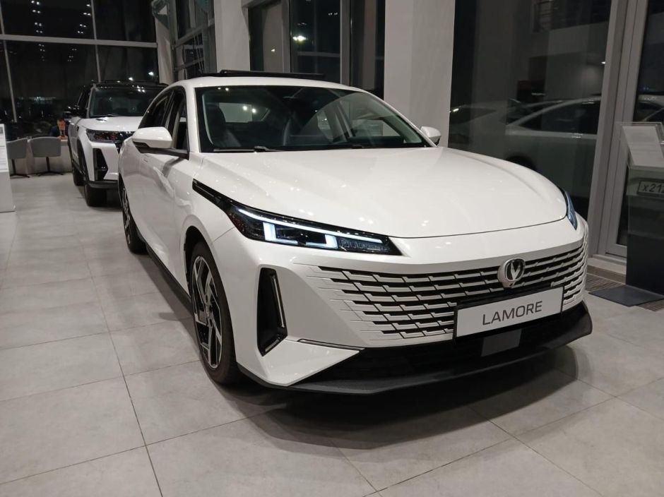 Changan Lamore 1.5 РКПП, 2024 фото 1